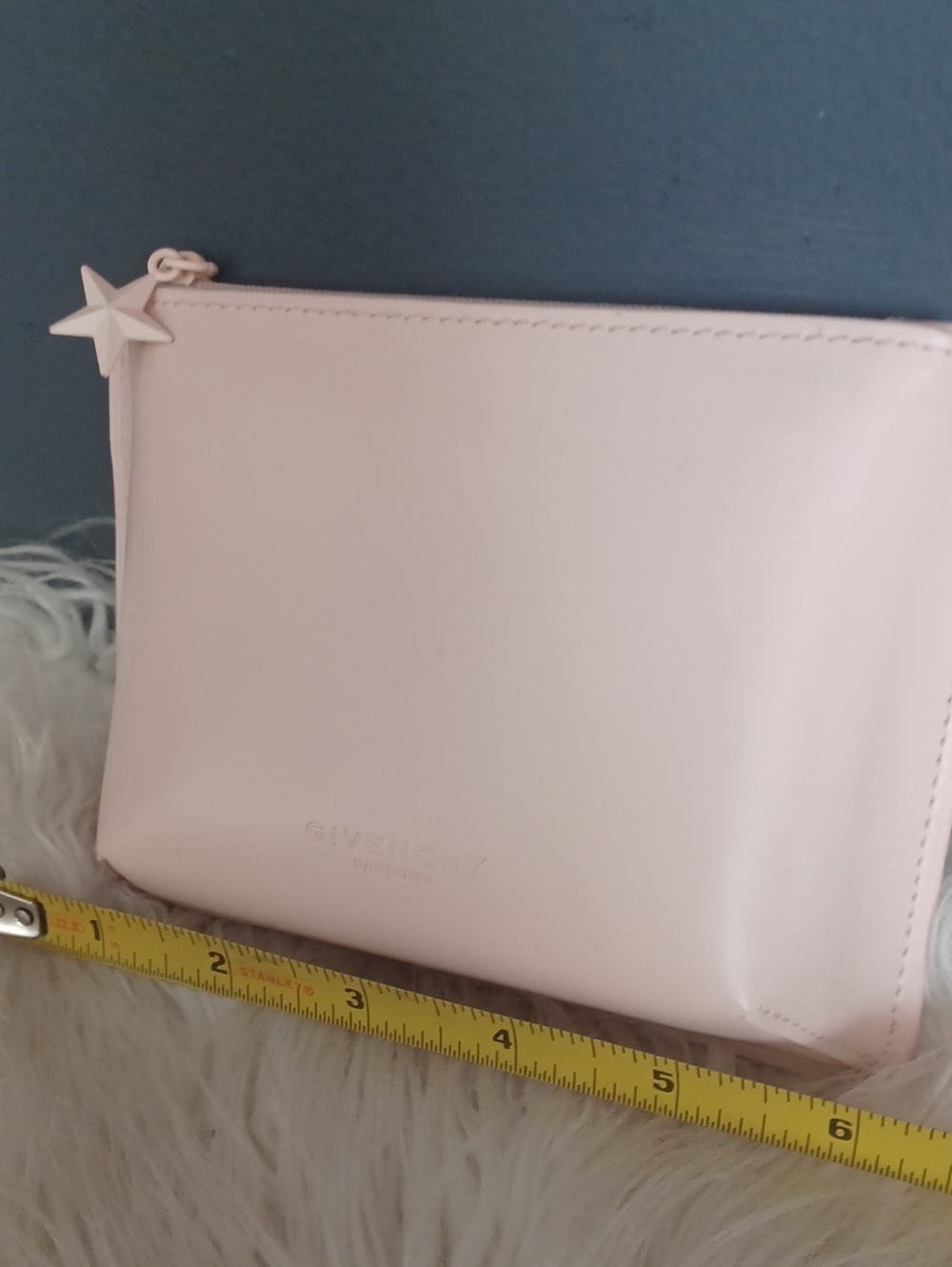 Givenchy Makeup Pouch - Picture 4 of 11